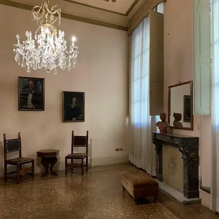 아파트 Palazzo Bargellini Panzacchi 볼로냐