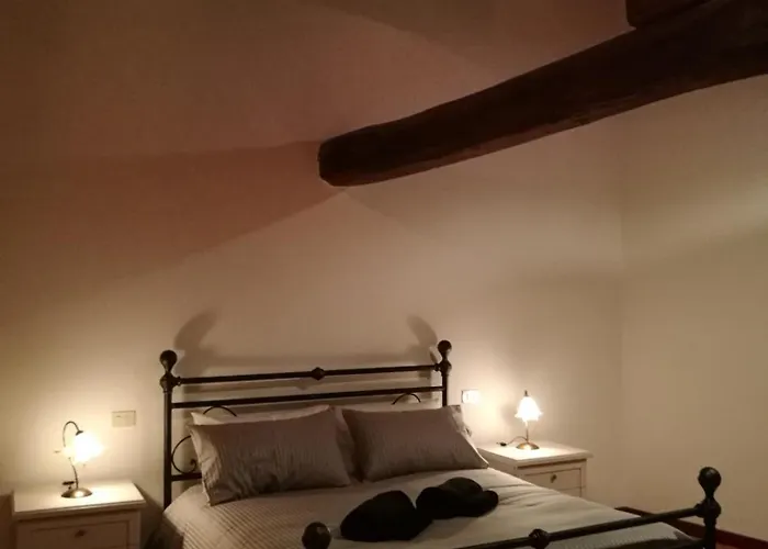 Palazzo Bargellini Panzacchi 아파트 *