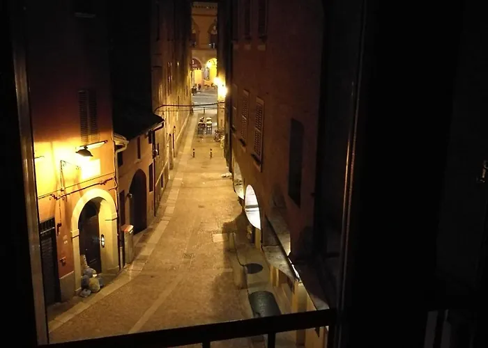 Palazzo Bargellini Panzacchi 아파트 *