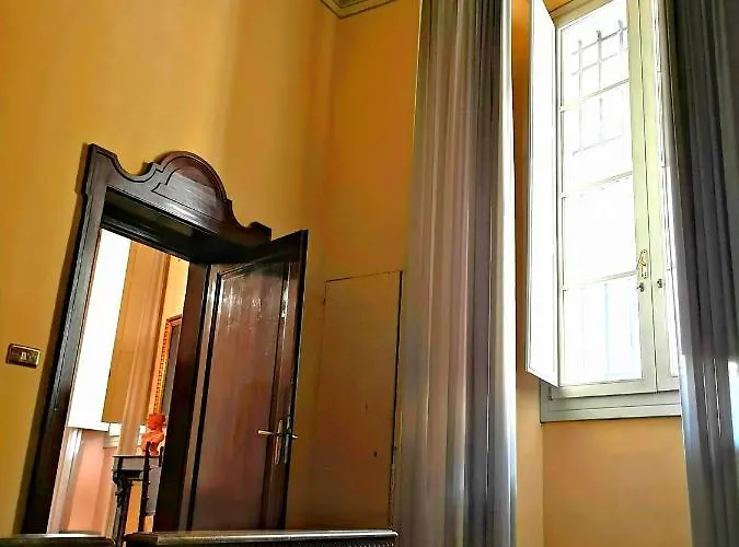 Palazzo Bargellini Panzacchi דירה